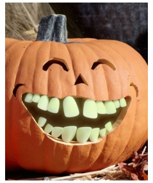 Glow in the Dark Buck Pumpkin Teeth Glow in the Dark Buck Pumpkin Teeth