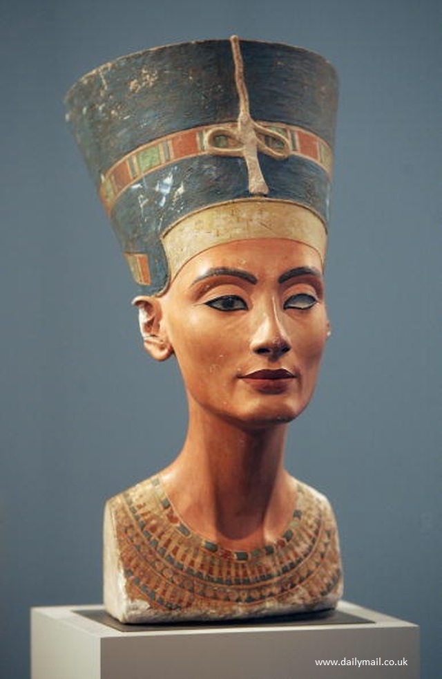 pharaoh head