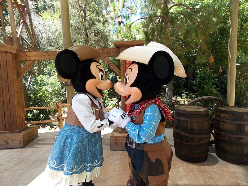 Mickey-and-Minnie-in-Costume