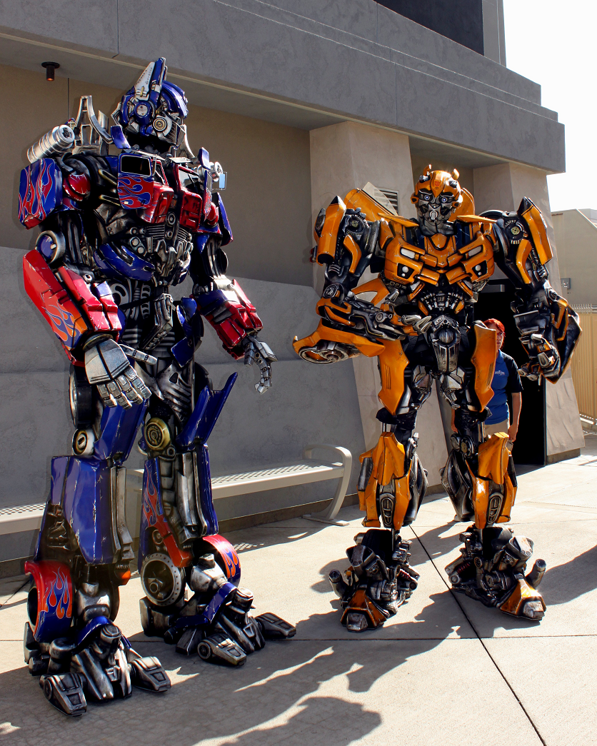 Universal-Studios-Transformers-Costumes