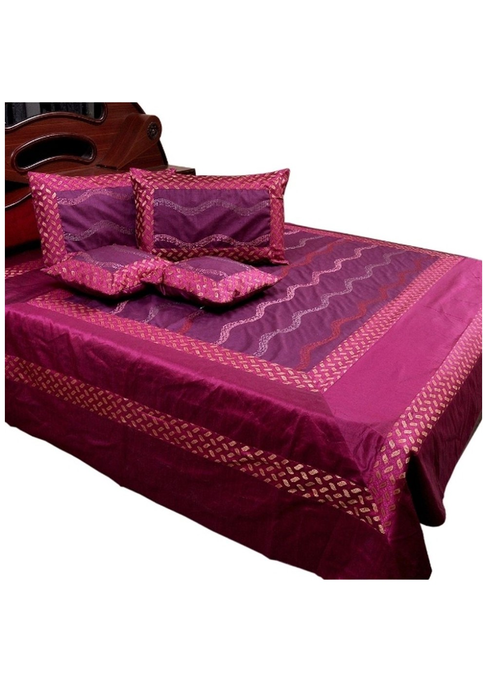 Ethnic Design Magenta And Purple Silk Bed Cover Set